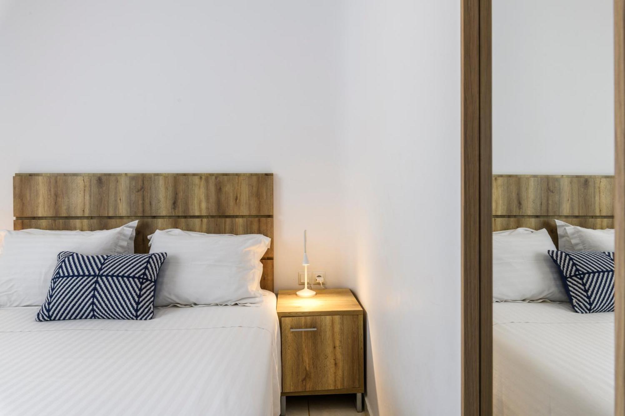 Mykonos Residence Villas & Suites Merchia Beach Exterior foto